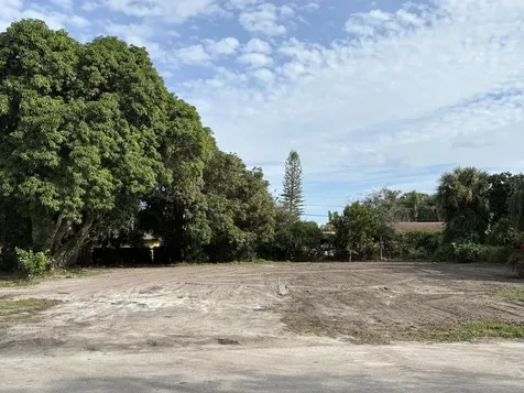 9426 Sunrise Drive West Palm Beach FL 33403