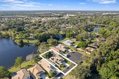 4198 Manor Forest Trail Boynton Beach FL 33436