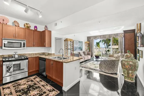 450 N Federal Highway Boynton Beach FL 33435