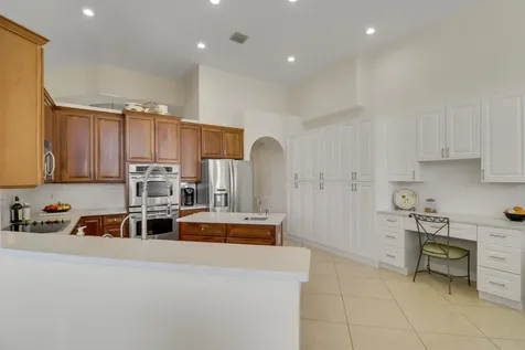 660 Sw Yacht Basin Way Stuart FL 34997