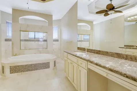 660 Sw Yacht Basin Way Stuart FL 34997