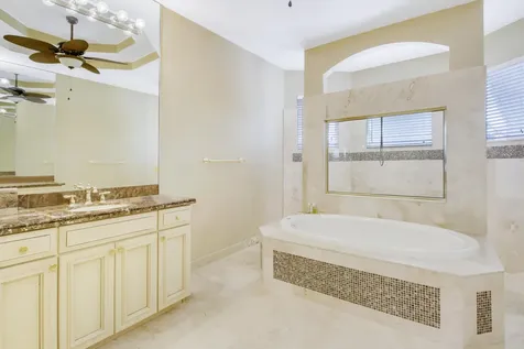 660 Sw Yacht Basin Way Stuart FL 34997