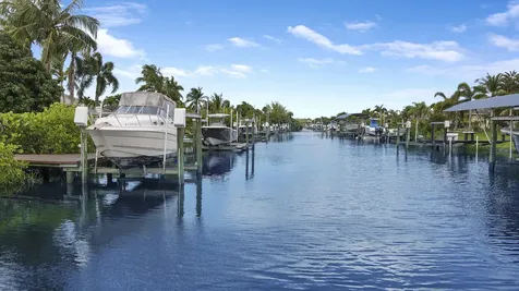 660 Sw Yacht Basin Way Stuart FL 34997