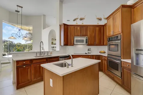660 Sw Yacht Basin Way Stuart FL 34997