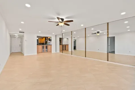 160 Se Saint Lucie Boulevard Stuart FL 34996