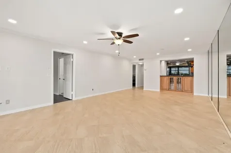 160 Se Saint Lucie Boulevard Stuart FL 34996