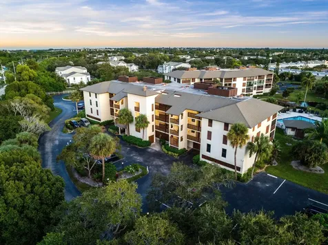 160 Se Saint Lucie Boulevard Stuart FL 34996