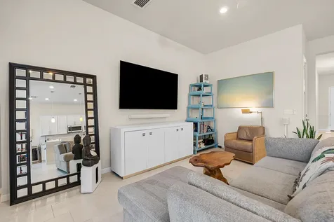 389 Se Filoli Drive Port Saint Lucie FL 34984