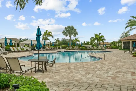 389 Se Filoli Drive Port Saint Lucie FL 34984