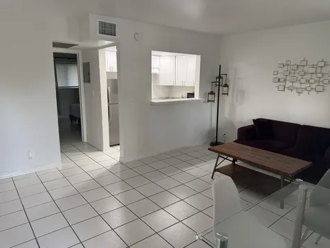 811 SE 16th Street Fort Lauderdale FL 33316