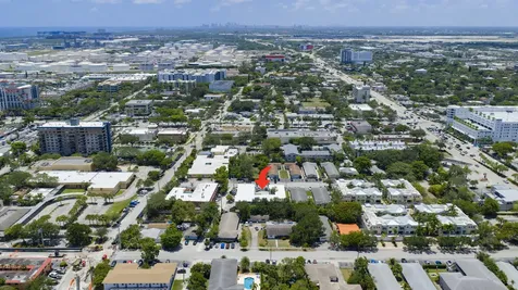 811 SE 16th Street Fort Lauderdale FL 33316