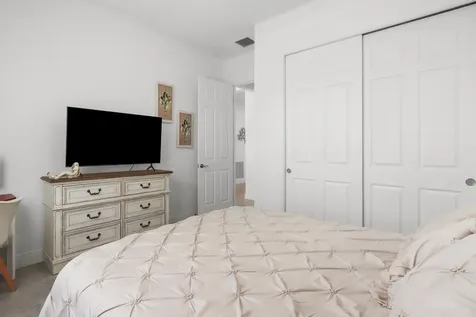 9282 SW Miracoli Way Port Saint Lucie FL 34987