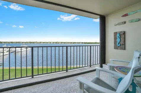132 Lakeshore Drive North Palm Beach FL 33408