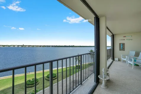 132 Lakeshore Drive North Palm Beach FL 33408