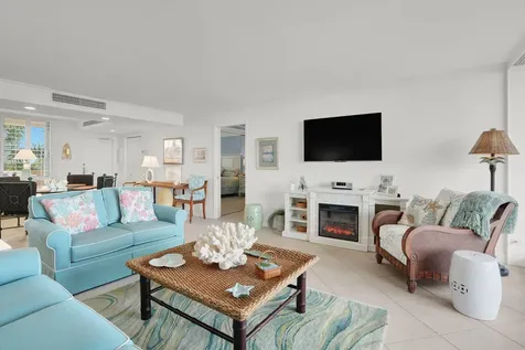 132 Lakeshore Drive North Palm Beach FL 33408