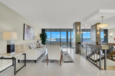 132 Lakeshore Drive North Palm Beach FL 33408