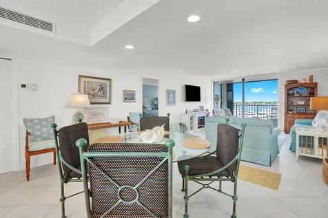 132 Lakeshore Drive North Palm Beach FL 33408