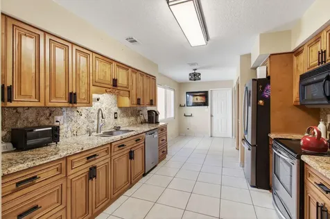 7574 Ironbridge Circle Delray Beach FL 33446