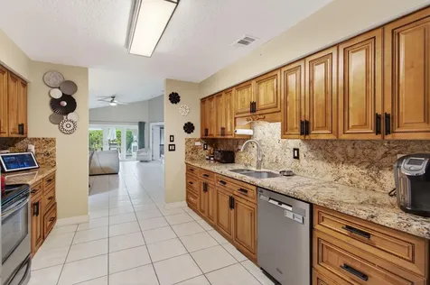 7574 Ironbridge Circle Delray Beach FL 33446
