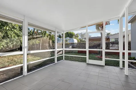 1941 Taft Street Hollywood FL 33020