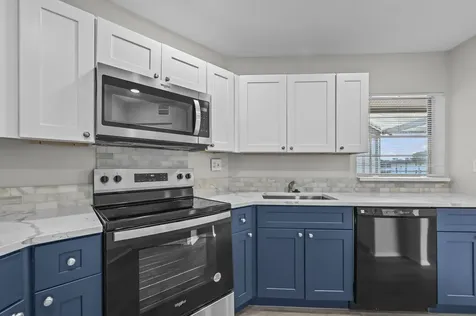 6 Greenway Village Royal Palm Beach FL 33411