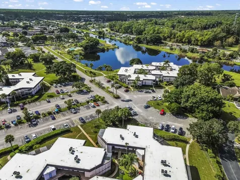 6 Greenway Village Royal Palm Beach FL 33411