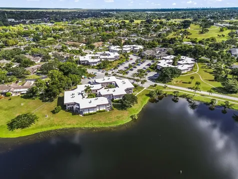 6 Greenway Village Royal Palm Beach FL 33411