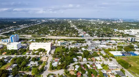 270 NW 35th Street Miami FL 33127