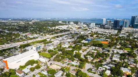 270 NW 35th Street Miami FL 33127