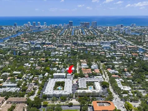 105 NE 16th Terrace Fort Lauderdale FL 33301