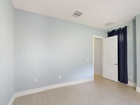 395 Sw Sapphire Way Vero Beach FL 32968