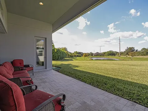 395 Sw Sapphire Way Vero Beach FL 32968