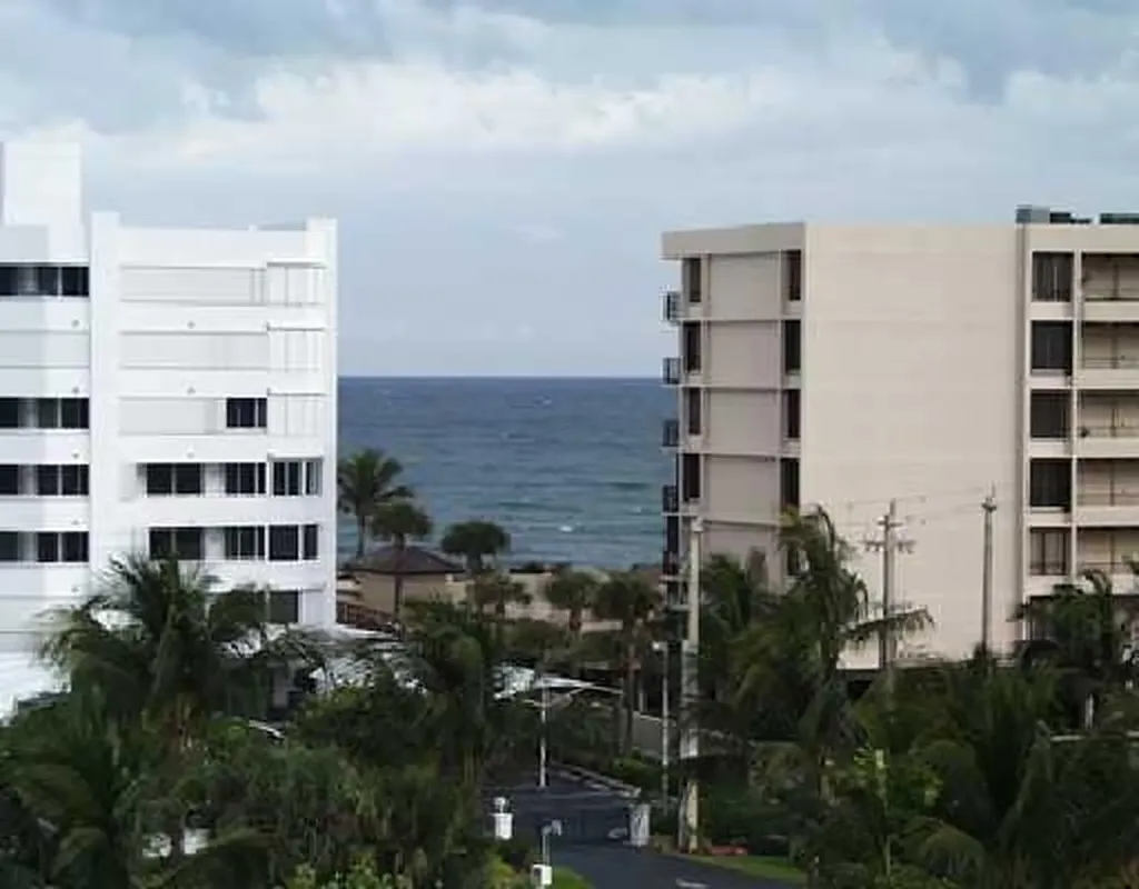 3589 S Ocean Boulevard South Palm Beach FL 33480