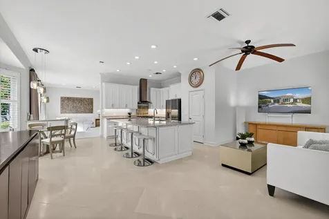 934 Augusta Pointe Drive Palm Beach Gardens FL 33418
