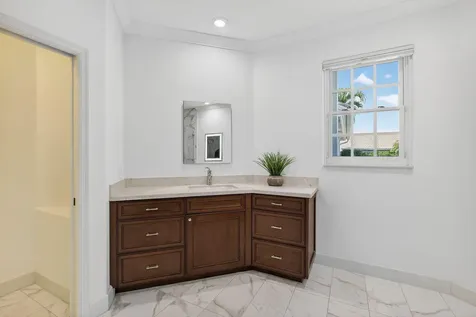 934 Augusta Pointe Drive Palm Beach Gardens FL 33418