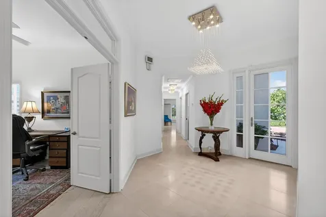 934 Augusta Pointe Drive Palm Beach Gardens FL 33418