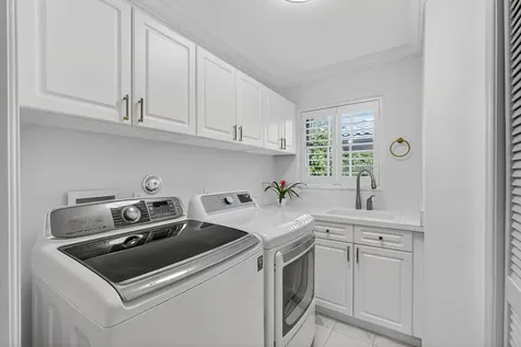 934 Augusta Pointe Drive Palm Beach Gardens FL 33418