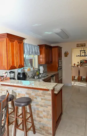 1996 Lake Breeze Court Wellington FL 33414