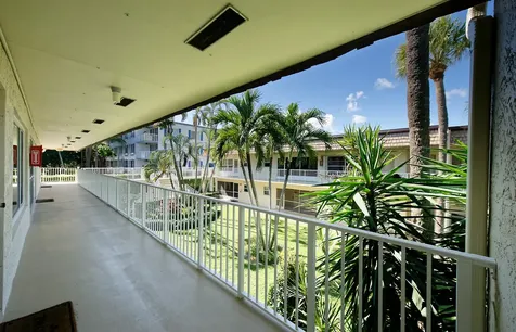632 Snug Harbor Drive Boynton Beach FL 33435