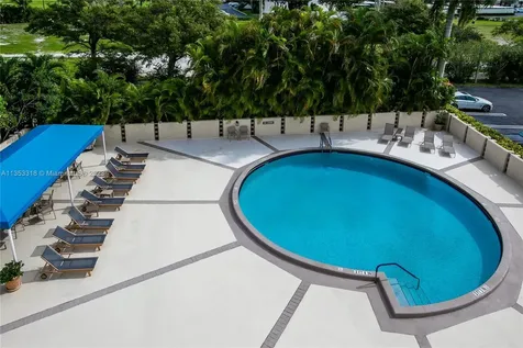 2400 Presidential Way West Palm Beach FL 33401