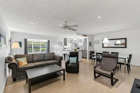 1382 High Point Way Delray Beach FL 33445
