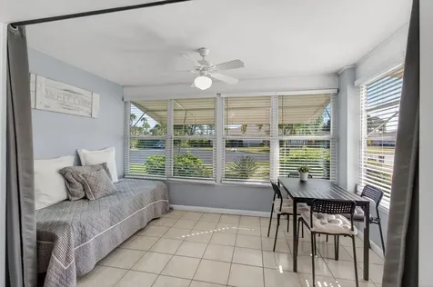 1382 High Point Way Delray Beach FL 33445