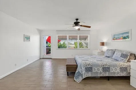 1382 High Point Way Delray Beach FL 33445