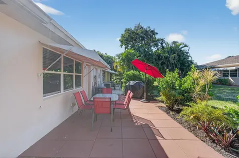 1382 High Point Way Delray Beach FL 33445