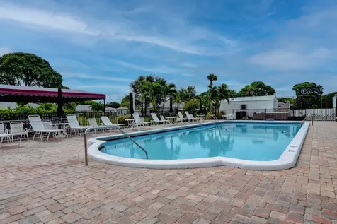 1382 High Point Way Delray Beach FL 33445