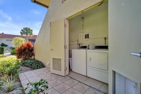 1050 Nw 13th Street Boca Raton FL 33486