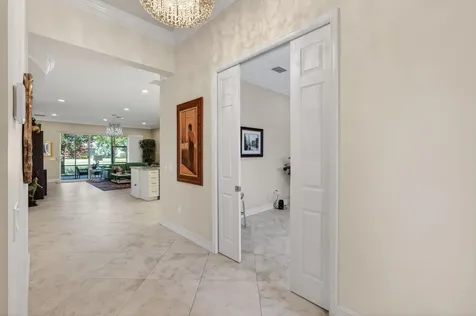 9077 Vander Cove Boynton Beach FL 33473