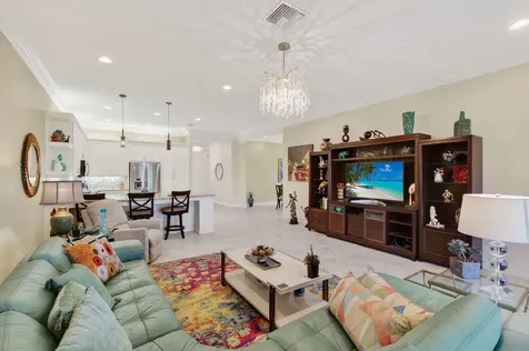 9077 Vander Cove Boynton Beach FL 33473