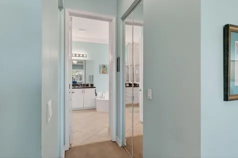 9077 Vander Cove Boynton Beach FL 33473