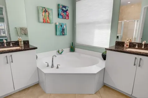 9077 Vander Cove Boynton Beach FL 33473